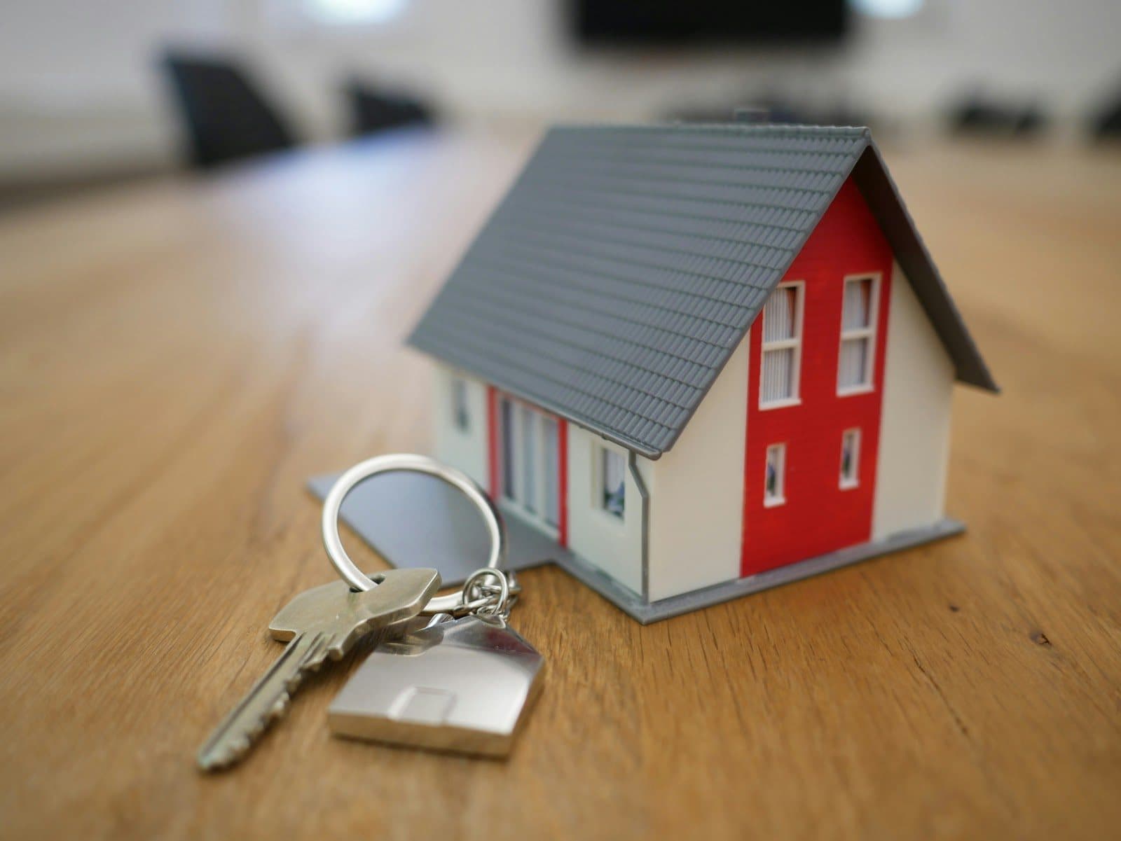 Summer Storms & Unexpected Repairs: Homeowners Insurance in Kirkland