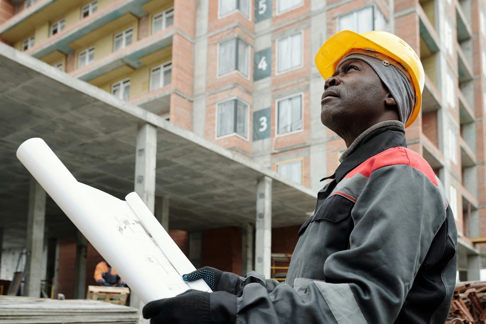 Contractors in Bellevue: Spring Into Better Insurance for Jobsite Protection