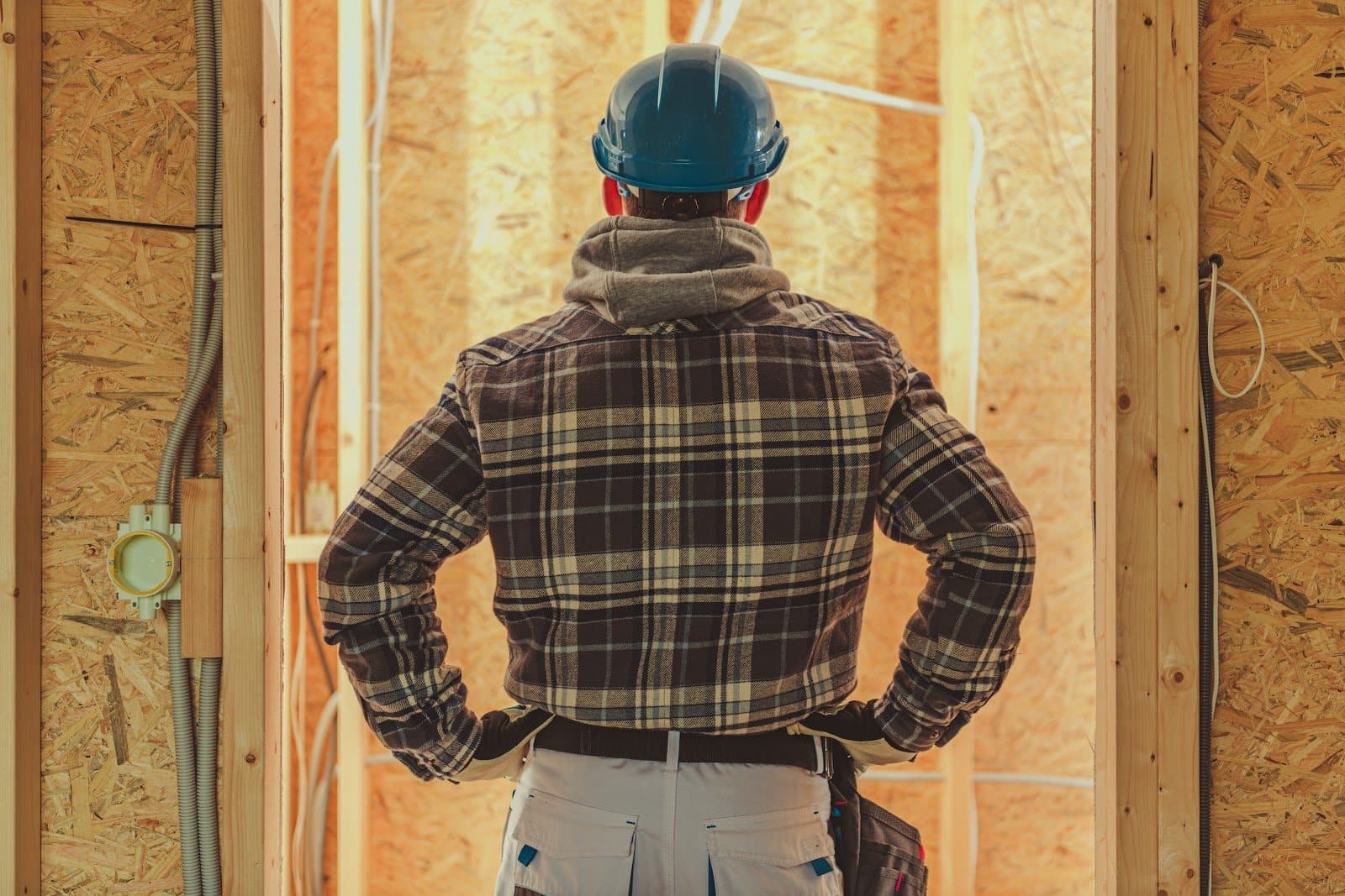 Bellevue Contractors: Don’t Break Ground Without the Right Insurance Coverage